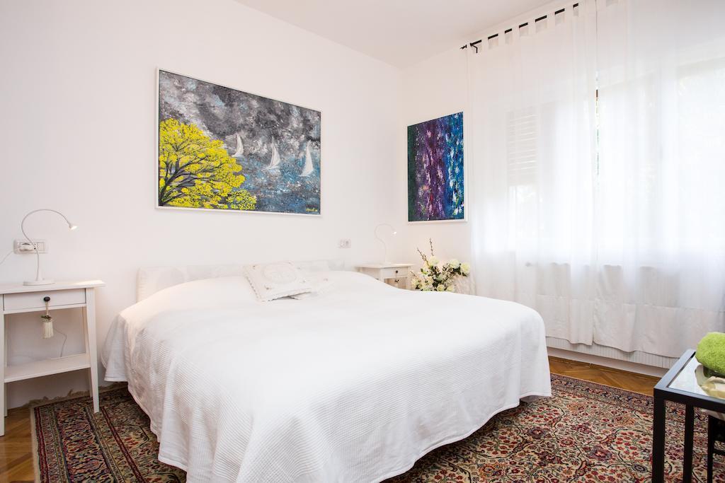 Apartment Doris Опатия Стая снимка