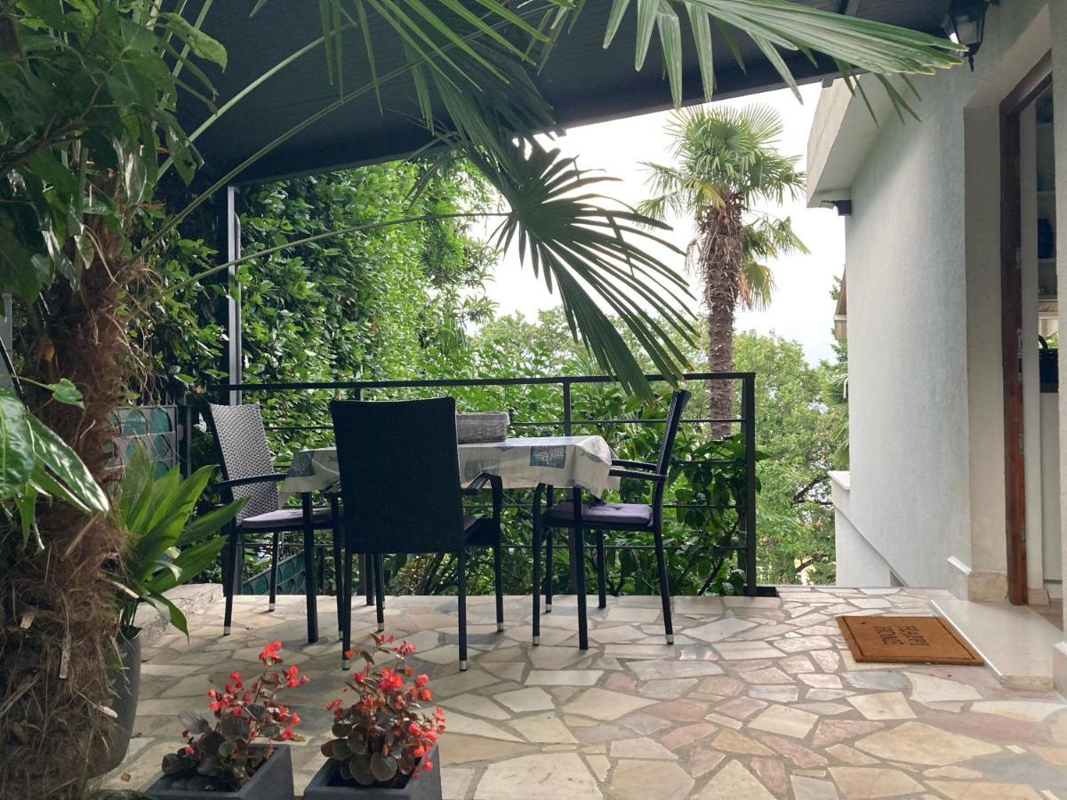 Apartment Doris Опатия Екстериор снимка